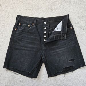 NWOT Levis | 501 Button Fly Washed Black Denim Shorts 5.5" Inseam, Womens 32